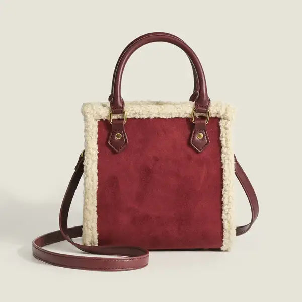 2024 New Trendy Lamb Wool Women’s Shoulder Bag Large Plush Handbag Niche Design Handbag Polyester Fiber Lining Hip Hop