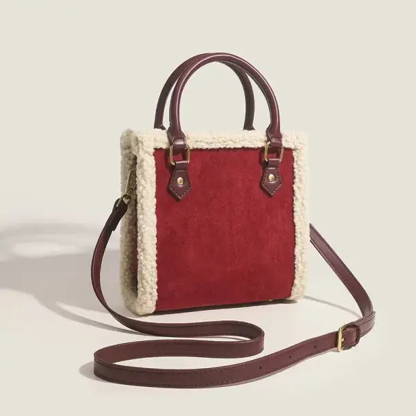 2024 New Trendy Lamb Wool Women’s Shoulder Bag Large Plush Handbag Niche Design Handbag Polyester Fiber Lining Hip Hop
