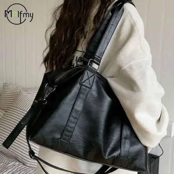 Luxury Designer Tote Bag Female Hobo Handbag Large Capacity Shoulder Bags Big Stylsih Soft Leather Women Messenger