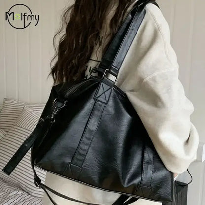 Luxury Designer Tote Bag Female Hobo Handbag Large Capacity Shoulder Bags Big Stylsih Soft Leather Women Messenger