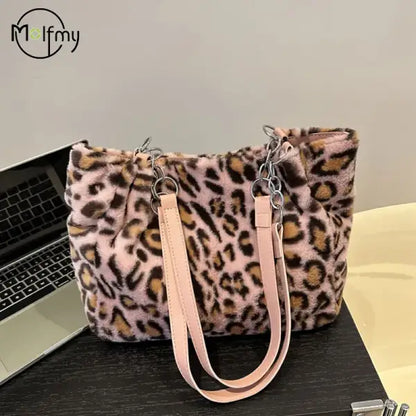 Plush Shoulder Underarm Handbag Women Leopard Tote Bags Lady Luxury Fluffy Shoulder Bag Chain Large Capacity Commuter